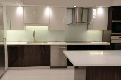 KITCHEN & BATH REMODELING